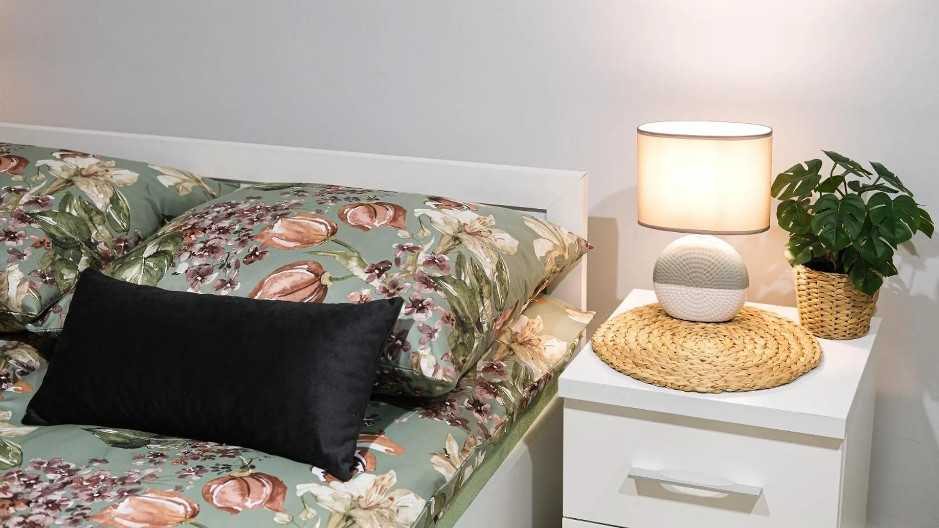 Old Town Wawel II Premium Apartments Krakow Poland